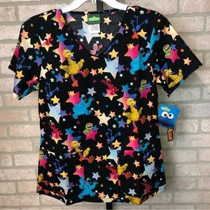 NWT Cherokee Sesame Street character star print short sleeve scrub top